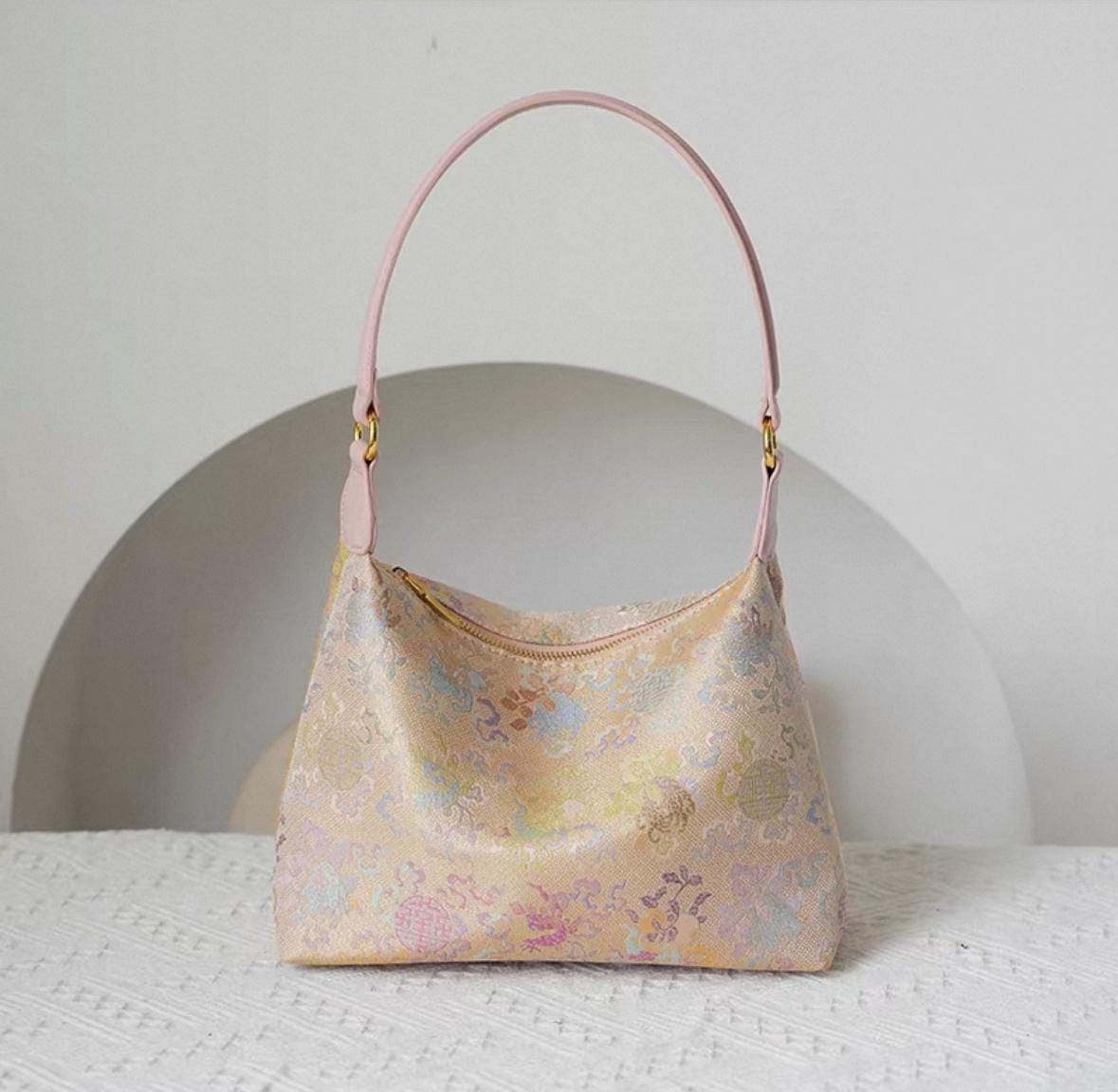 Handmade Chinese Silk & Leather Purse – Intangible Cultural Heritage Embroidery Bag, Luxury Oriental Shoulder Bag