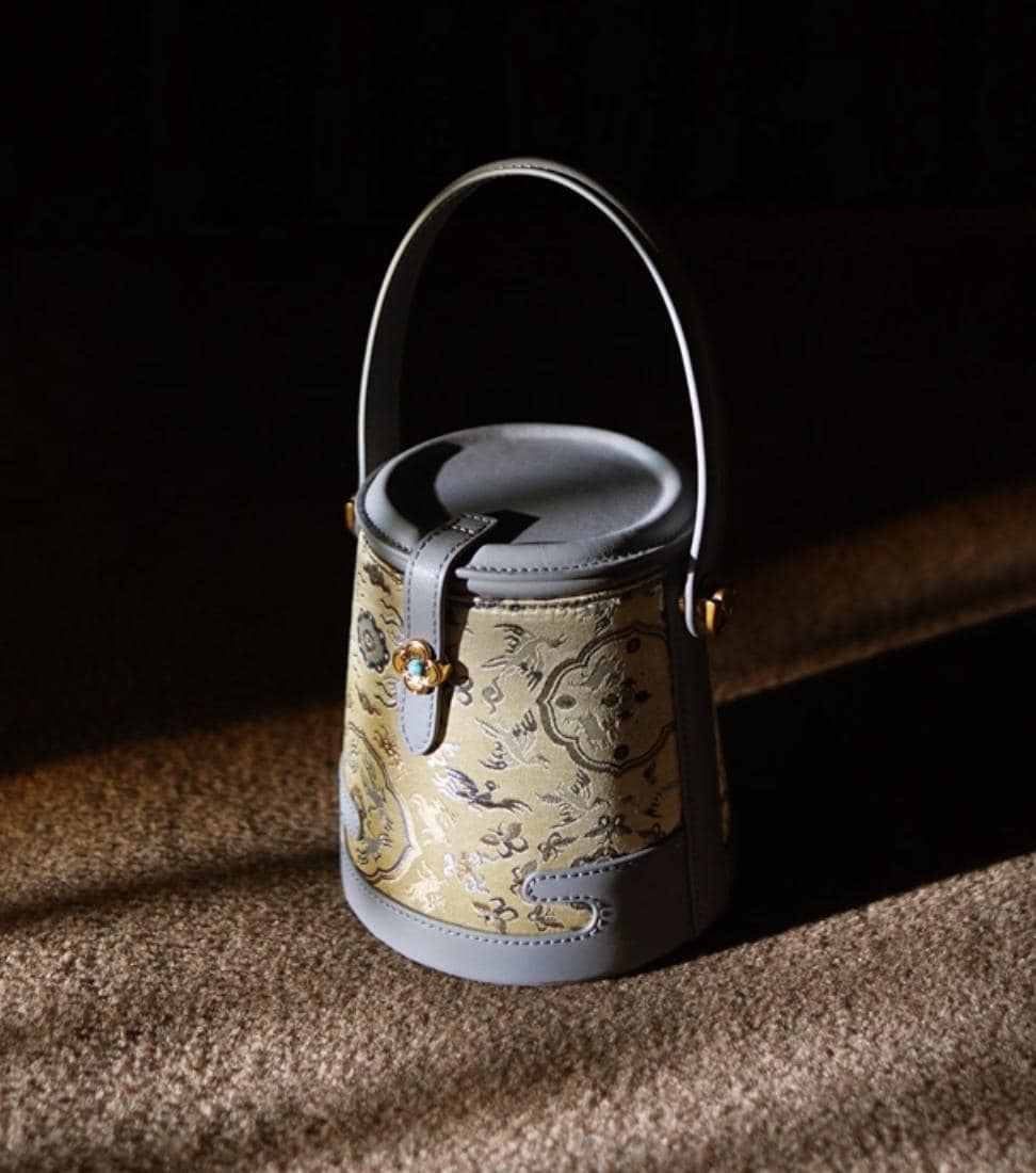 Song Brocade & Hand-Textured Cowhide Bucket Bag – Handmade Oriental Luxury for Daily Use or Gifting