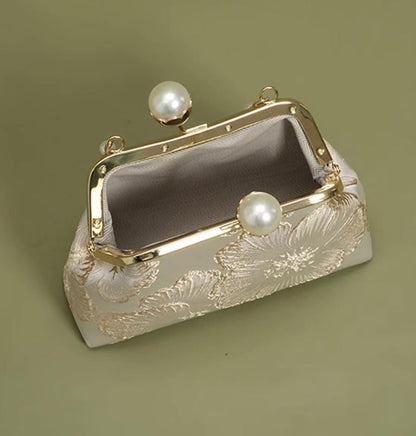Elegant Pearl Clasp Brocade Handbag – Vintage-Inspired Floral Mini Bag for Evening & Wedding