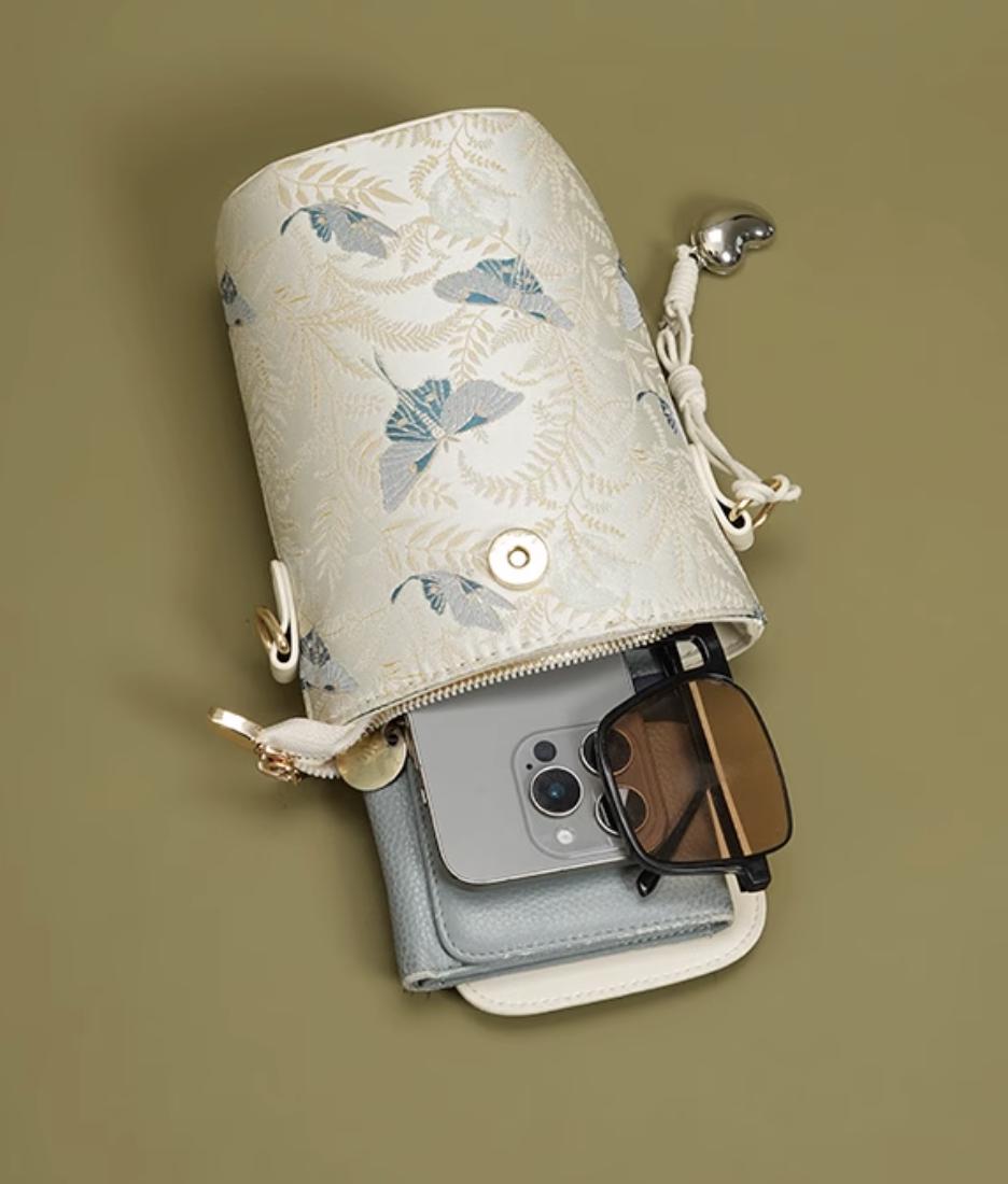 Butterfly Pattern Crossbody Phone Bag – Embroidered PU Leather Shoulder Bag with Adjustable Strap
