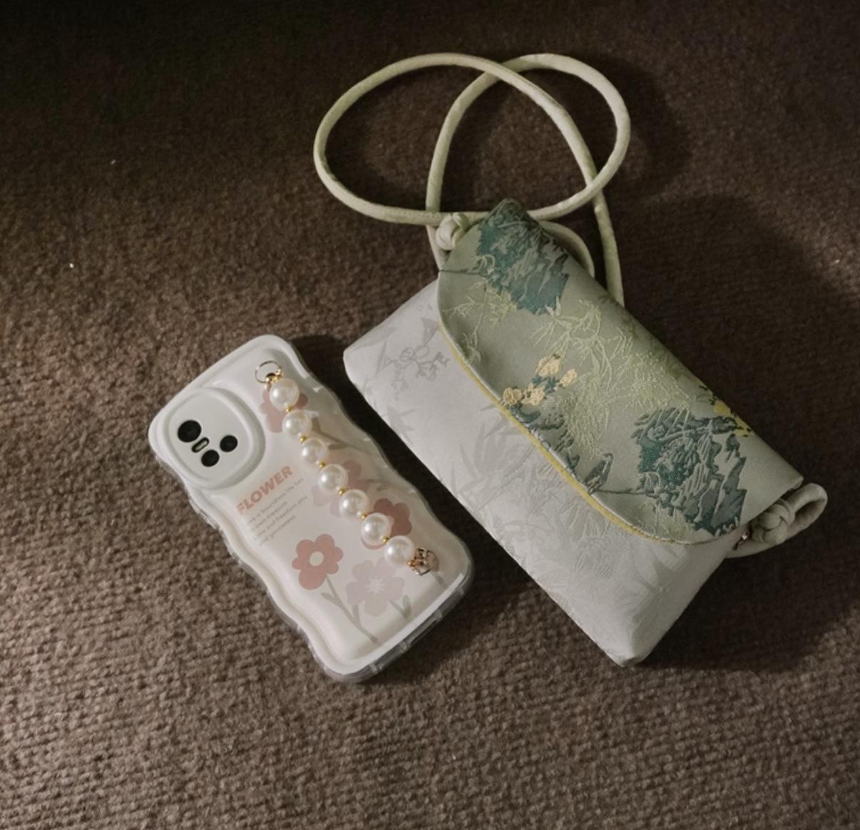 Silk Brocade Crossbody Purse – Handmade Oriental Landscape Design Bag for Daily Elegance and Gift Giving