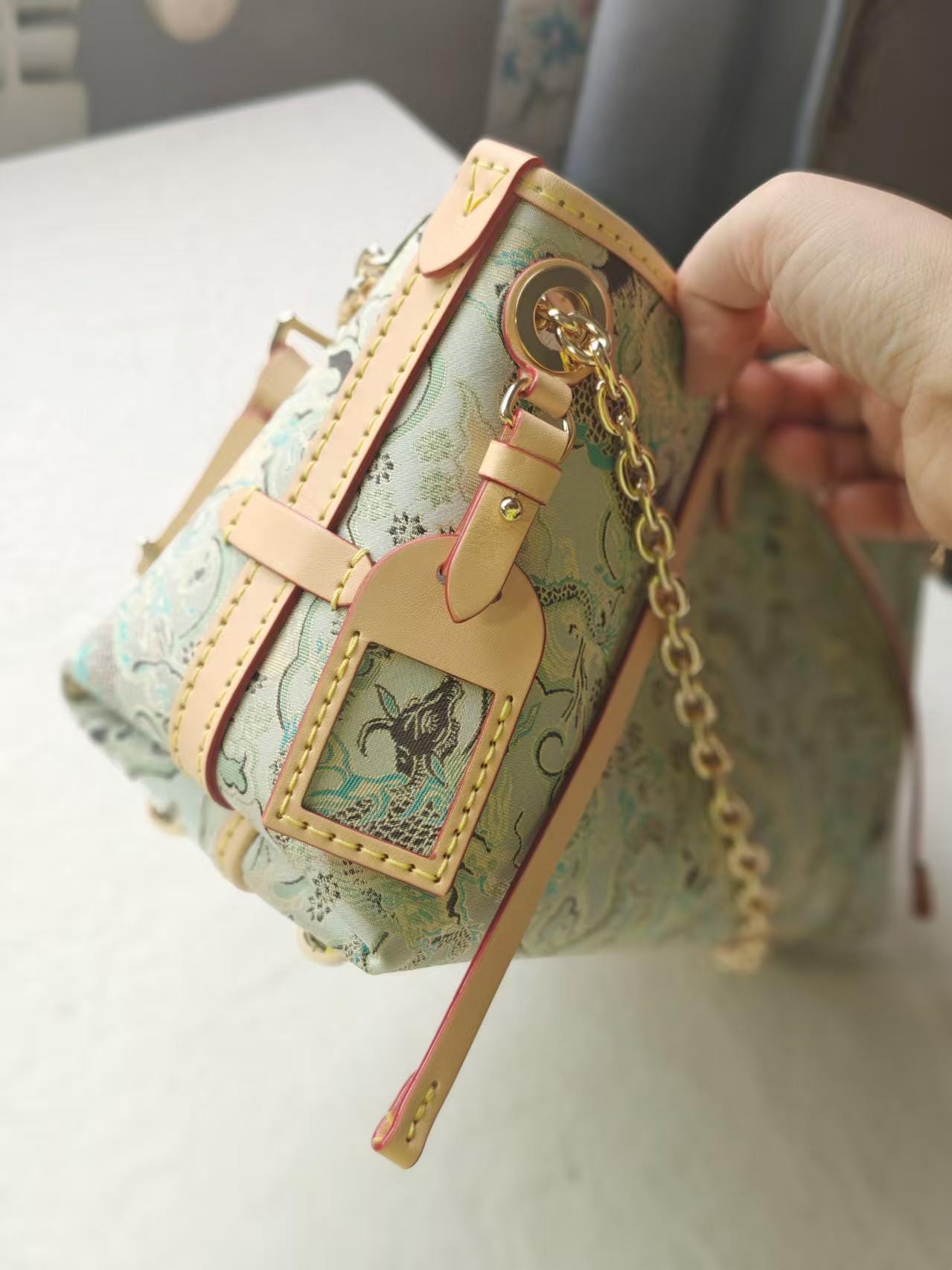 Dragon Brocade Handbag – Silk Tapestry, Auspicious Cow-Dragon Pattern, Elegant Oriental Purse for Everyday or Formal Wear