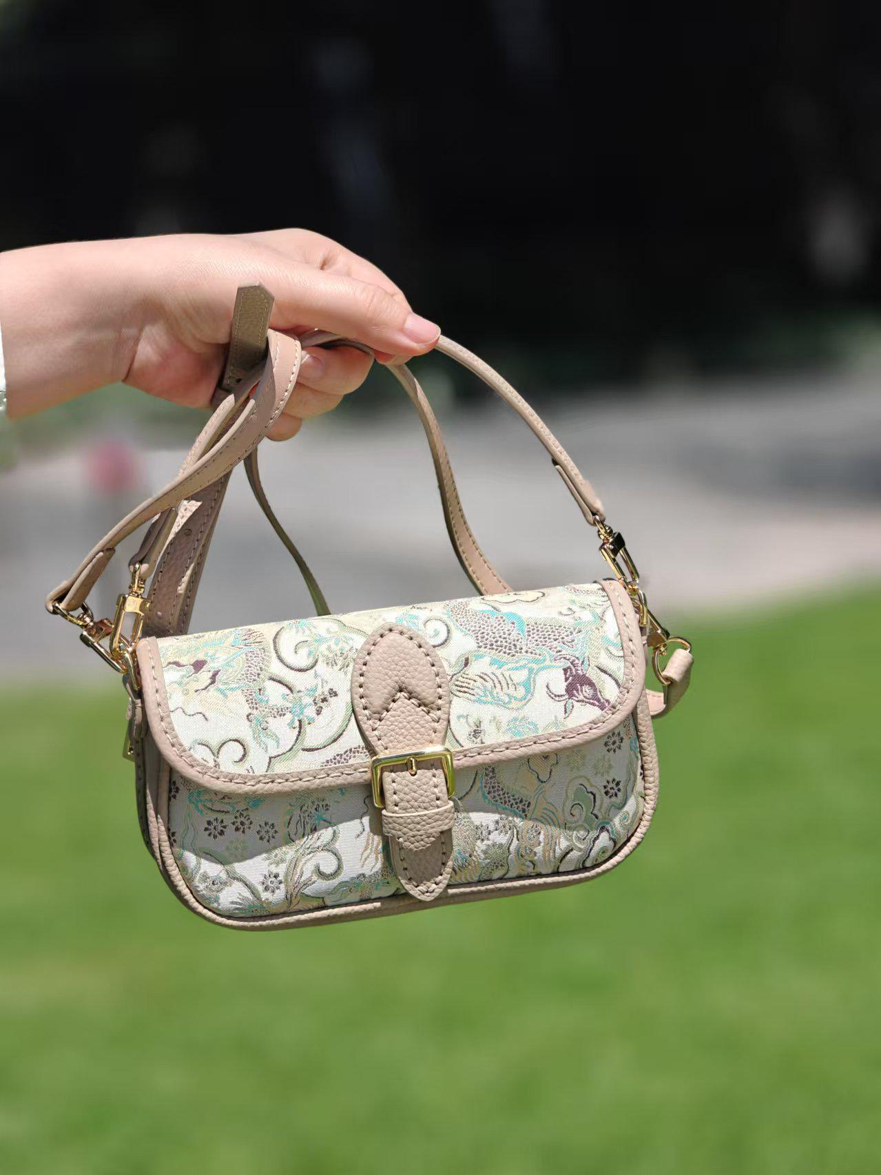 Oriental Embroidered Dragon Brocade Shoulder Bag – New Chinese Style, Vintage Buckle Design, Elegant Crossbody Purse